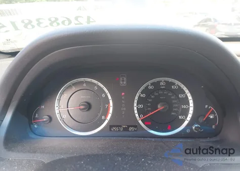 2010 Honda Accord 3.5 Ex-L z USA, uszkodzony, nr VIN 1HGCP3F87AA017818